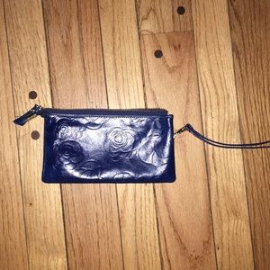 Nazareth Wallet, Roses Pattern